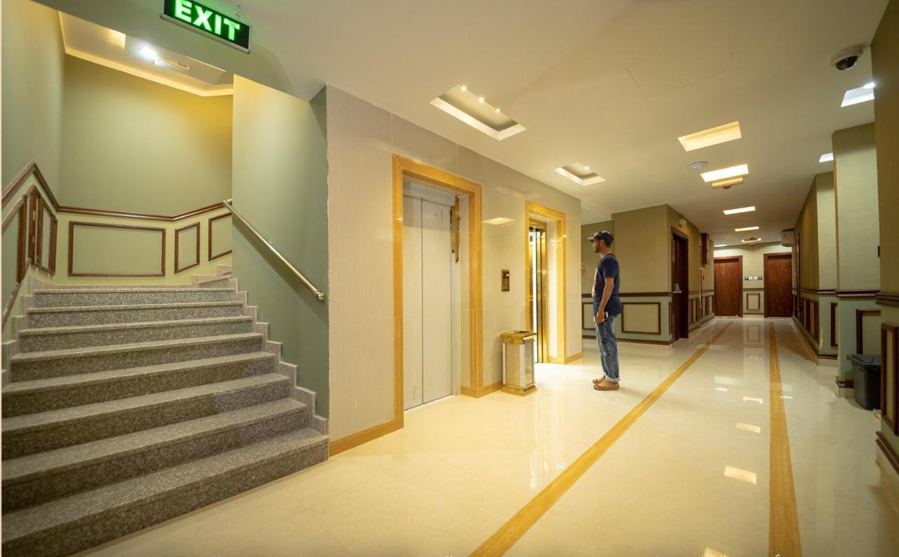 Red-5 - Al Safa Suites Selale Dış mekan fotoğraf