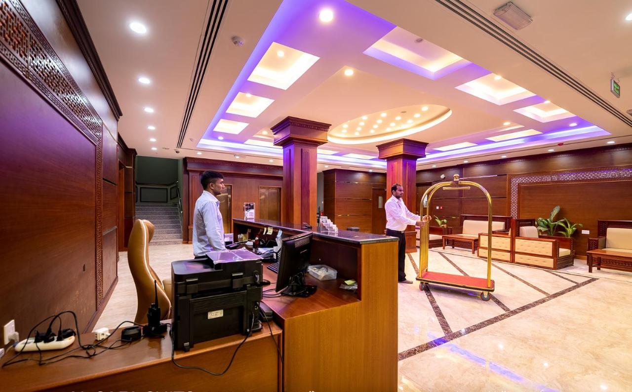 Red-5 - Al Safa Suites Selale Dış mekan fotoğraf